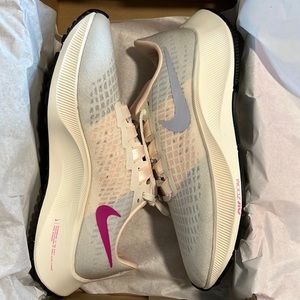 Brand new Nike Air Zoom Pegasus 37, size US 7 women’s